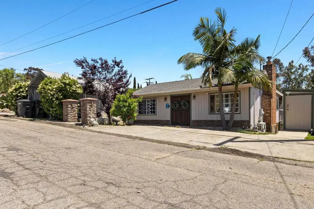 310 Lila Lane, El Cajon