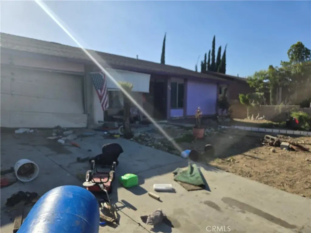 7738 Encinitas, Fontana