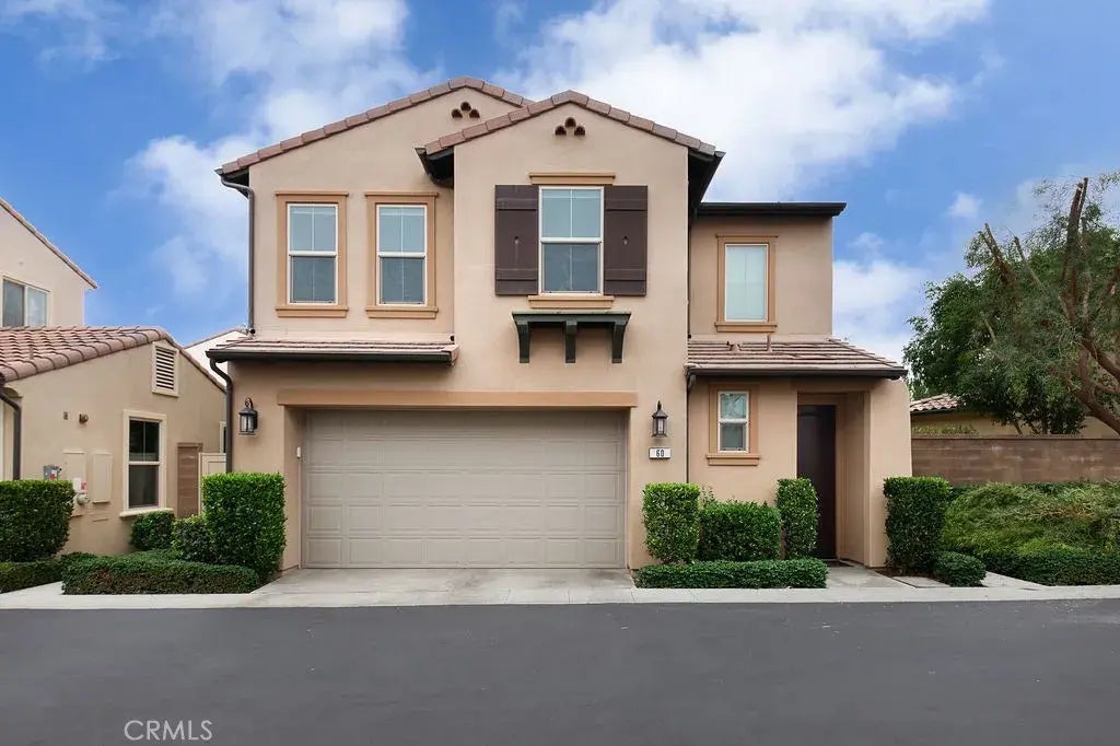 60 Visionary, Irvine