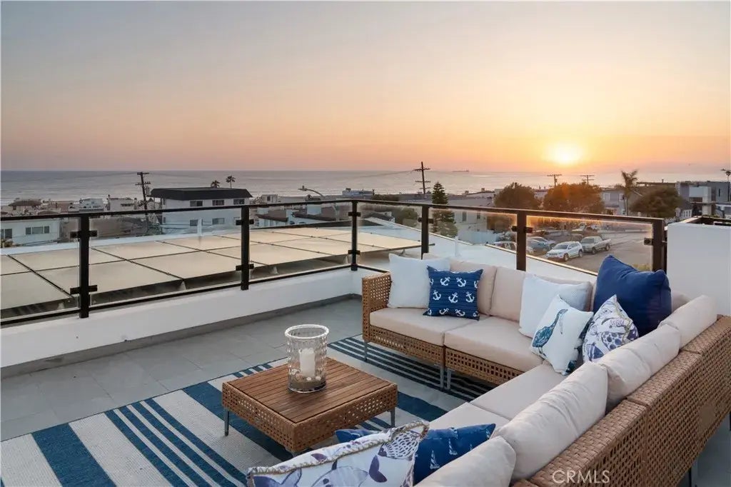 2141 Circle Drive, Hermosa Beach