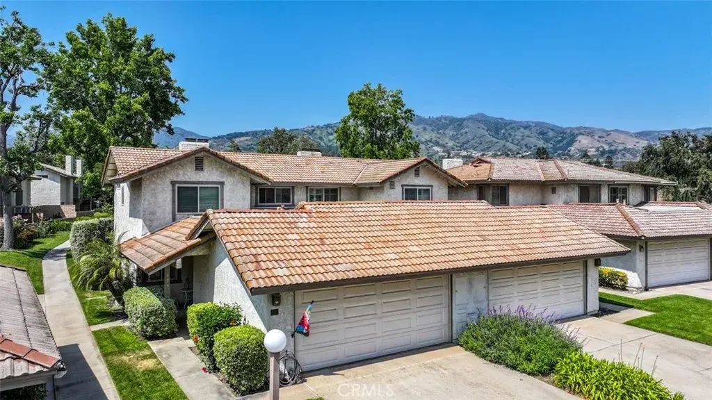 137 Oak Forest Circle, Glendora