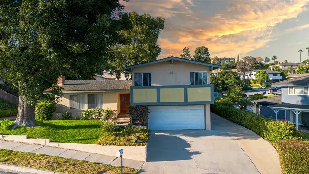 4296 Avenida Amelgado, Thousand Oaks