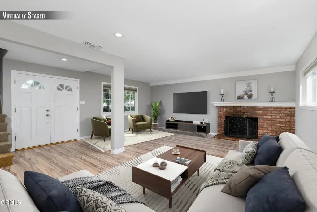 1744 N Landen Street, Camarillo