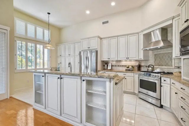 6056 Piros Way, Oceanside