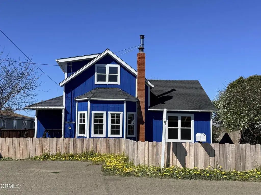 517 S Lincoln Street, Fort Bragg