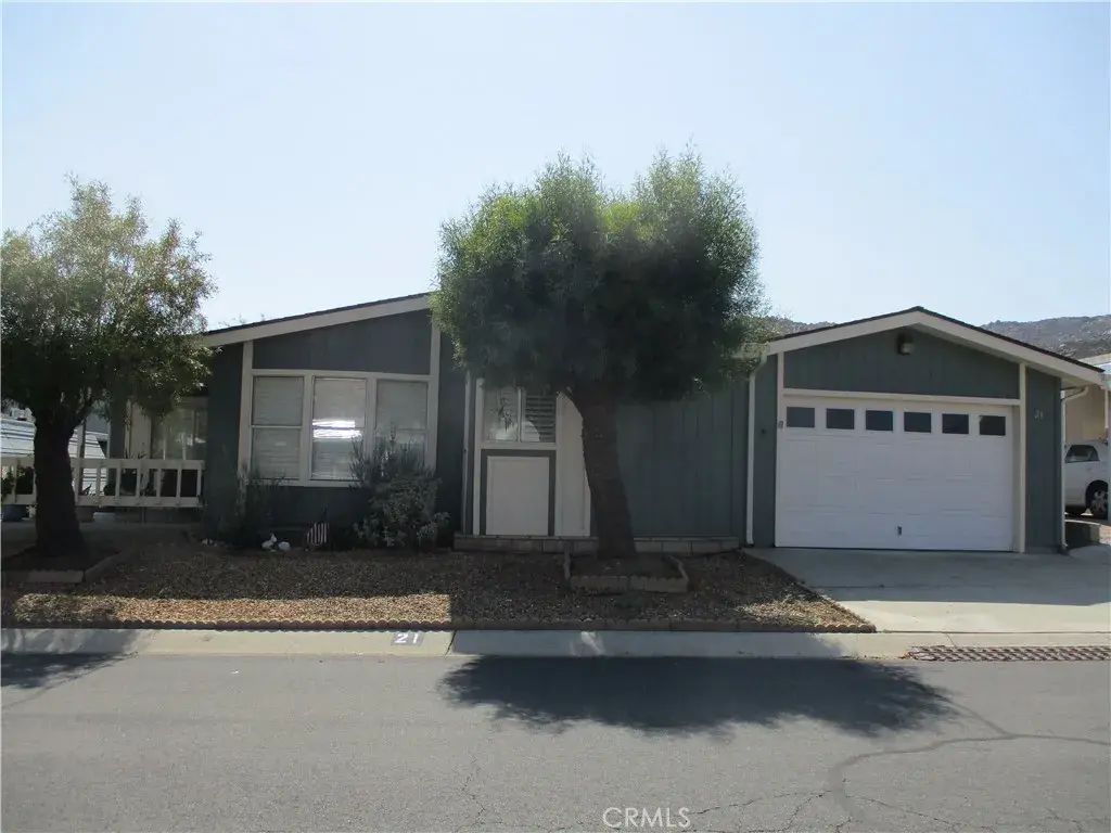 24515 California Avenue 21, Hemet