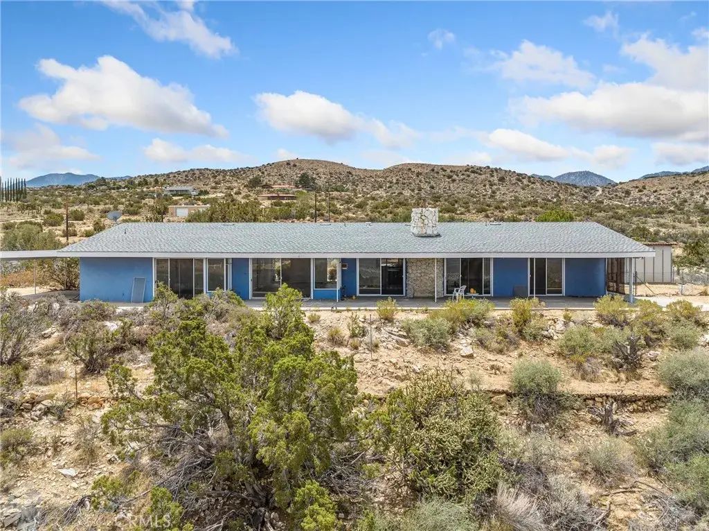 31611 157th Street East, Llano