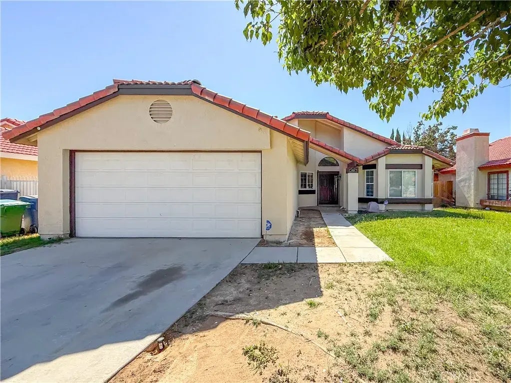 44641 Pinon Springs Drive, Lancaster