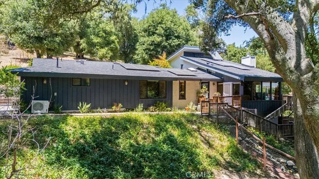 7650 Del Rio Road, Atascadero