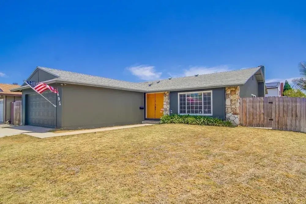 1695 Bubbling Well Drive, 