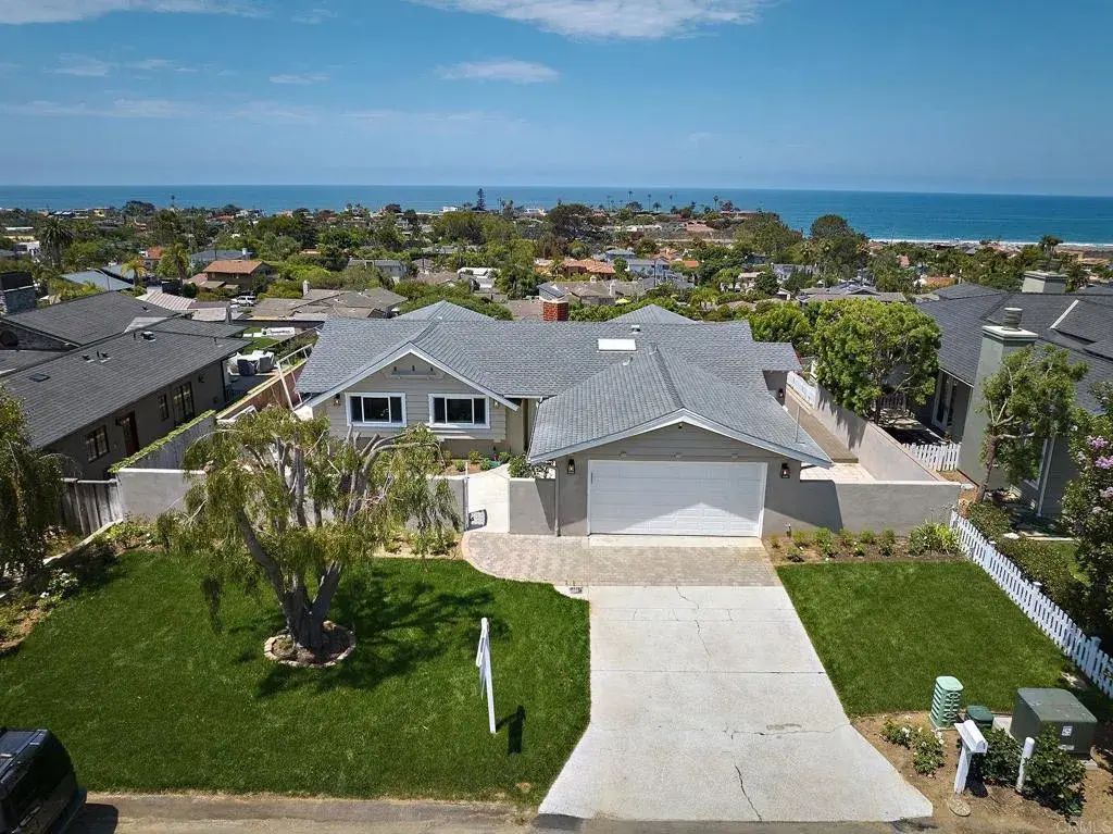 717 Barbara Ave, Solana Beach