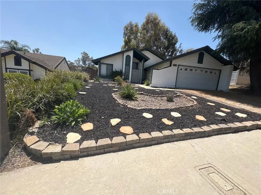 51 Rolling Hills Dr, Phillips Ranch