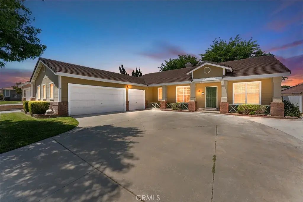 43351 47th Street West, Lancaster