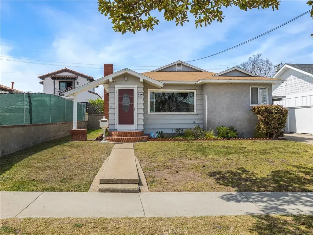 517 California, El Segundo