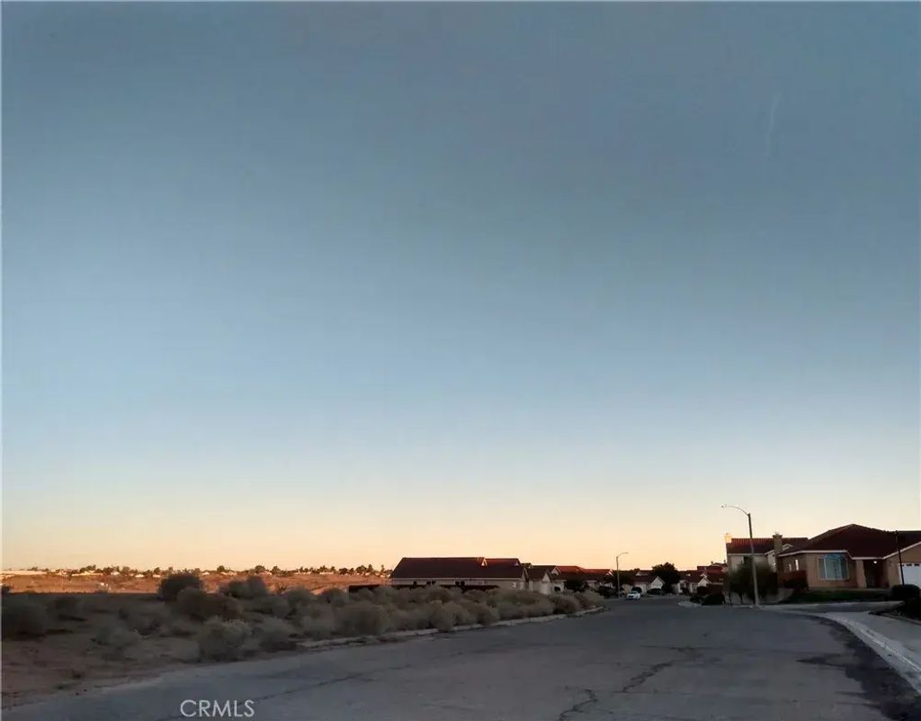 13430 Jubilee, Victorville