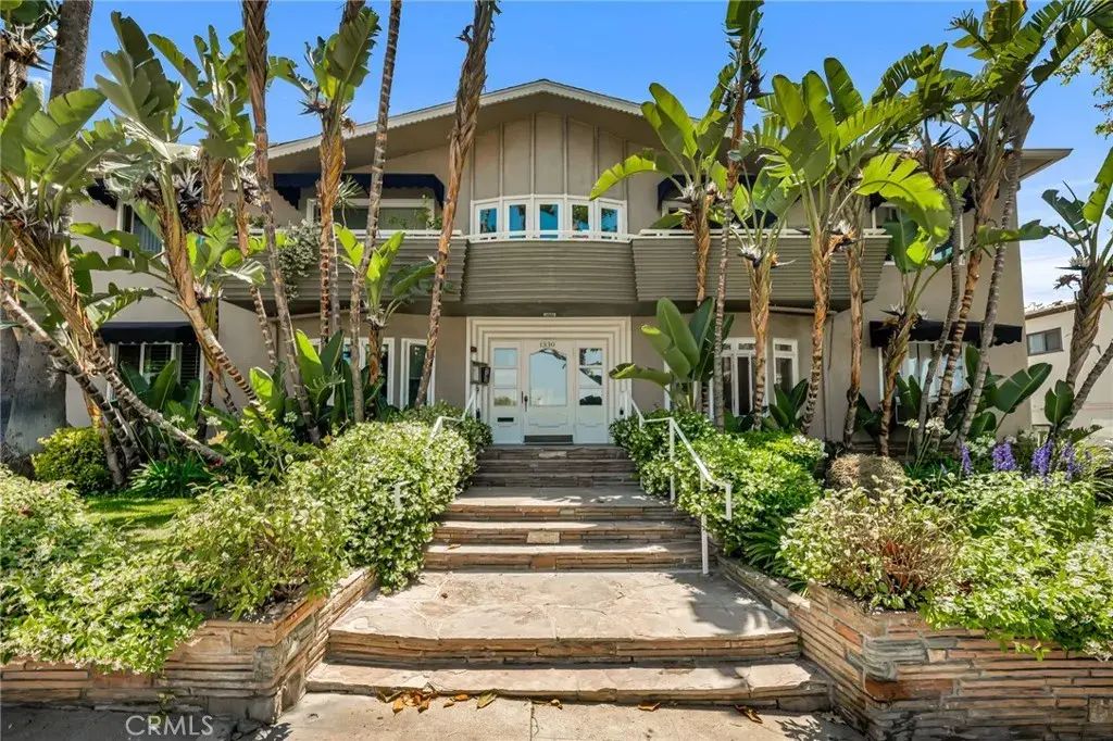 1330 N Crescent Heights Boulevard 12, West Hollywood