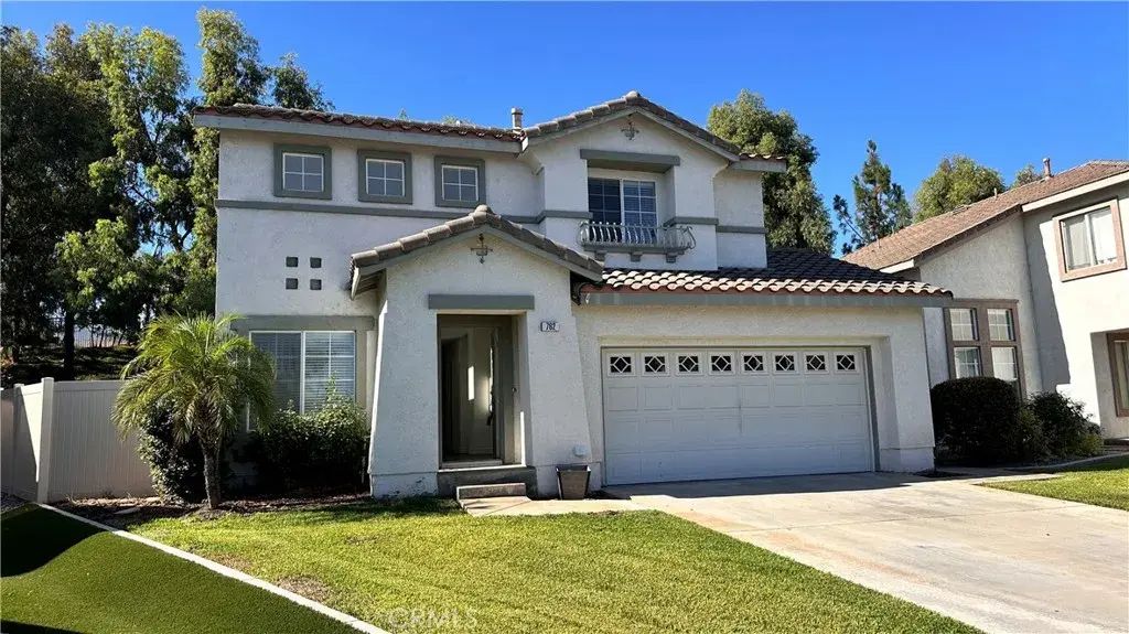 762 Saint James Drive, Corona