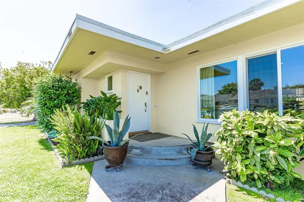 7766 Otto Street, Downey