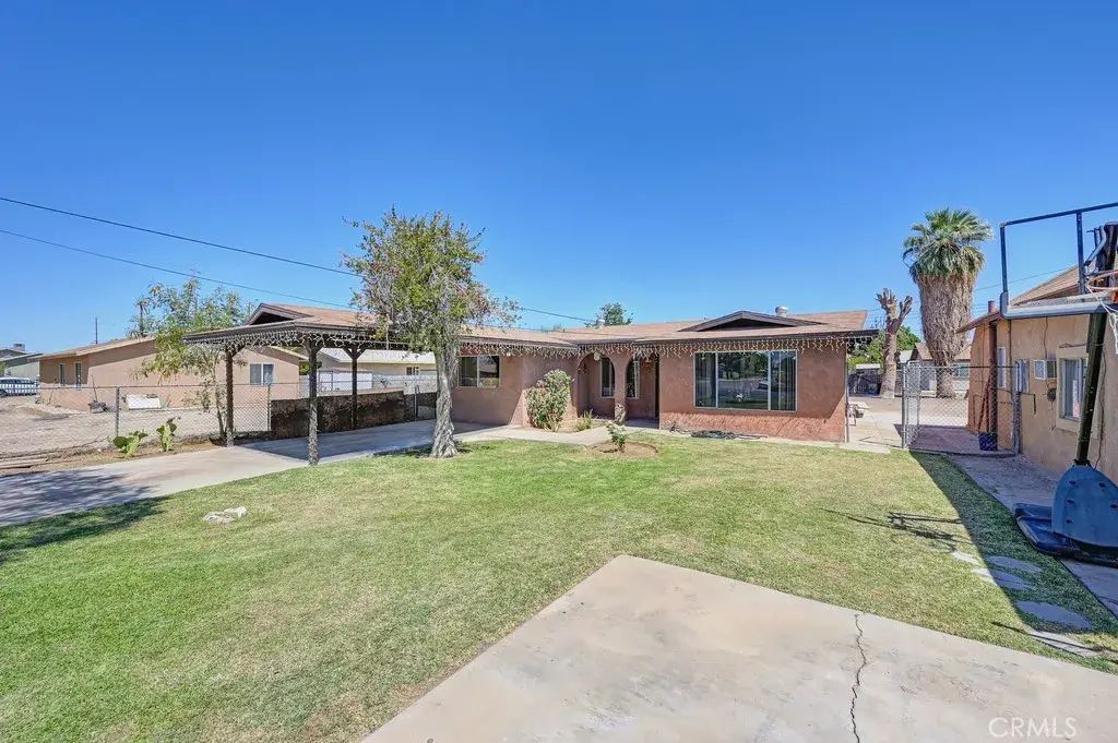 1107 B Street, Brawley