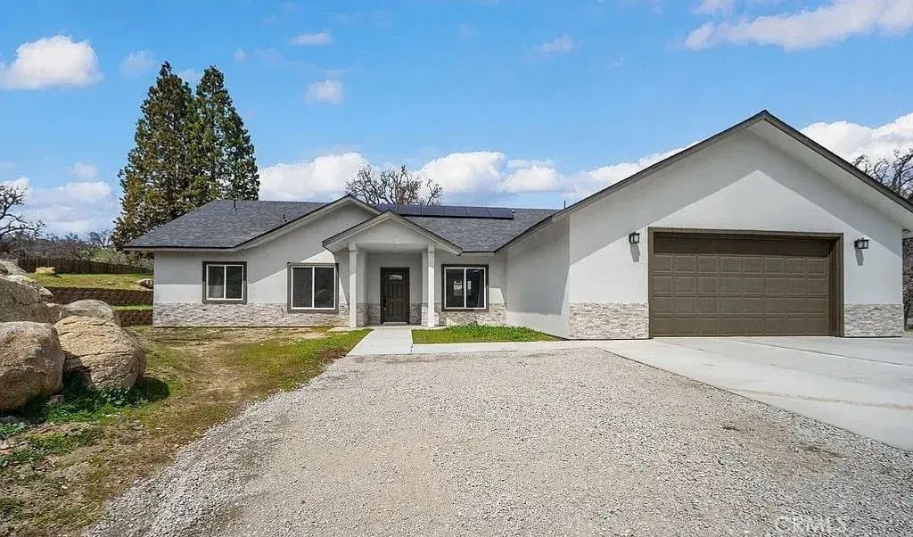 30181 Knight Ct, Tehachapi