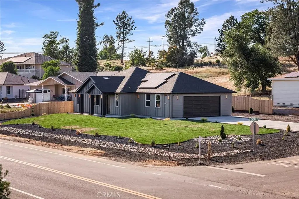 5399 Hickory Way, Paradise