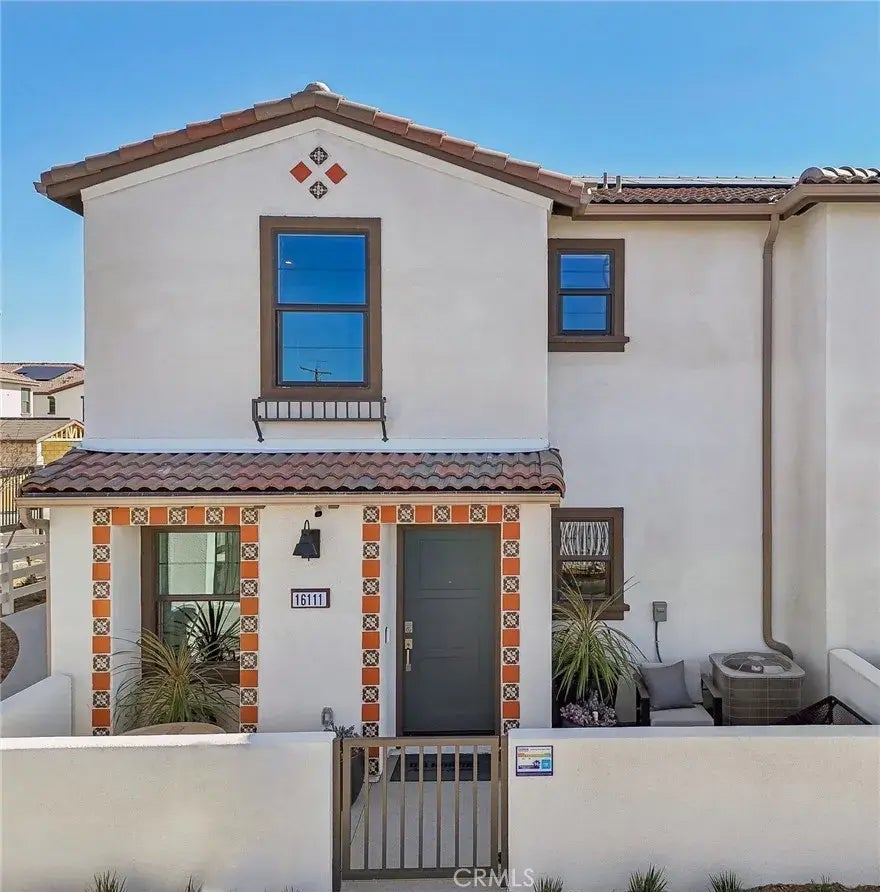 16183 Lumia Way, Fontana