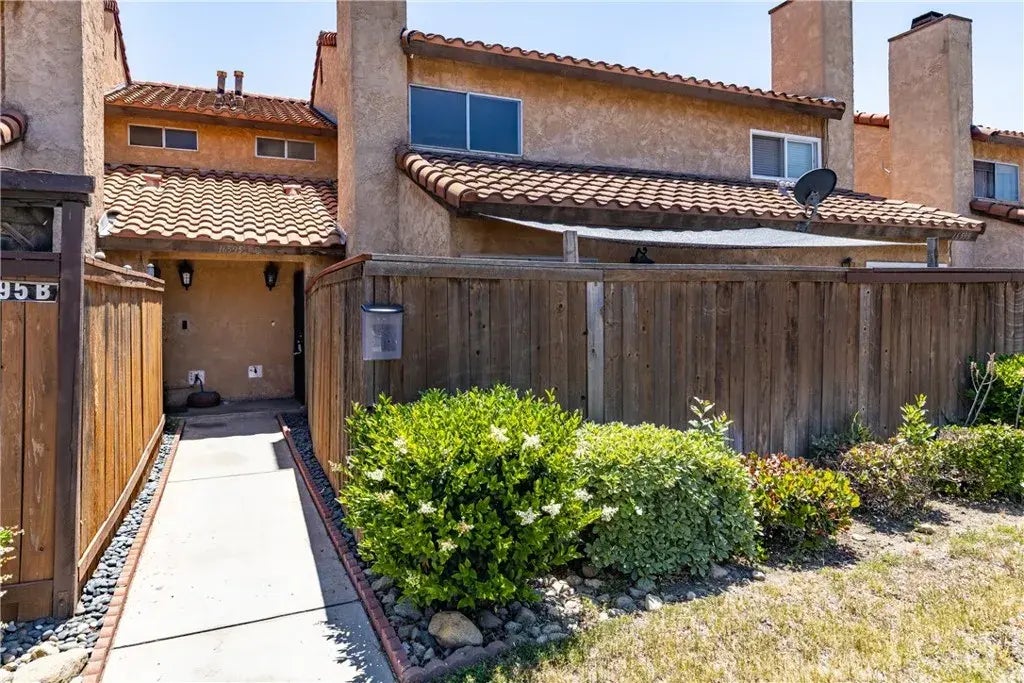 16595 Terrace Lane C, Fontana