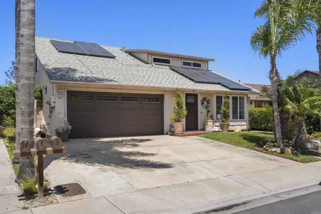 2742 Wardlow Avenue, 