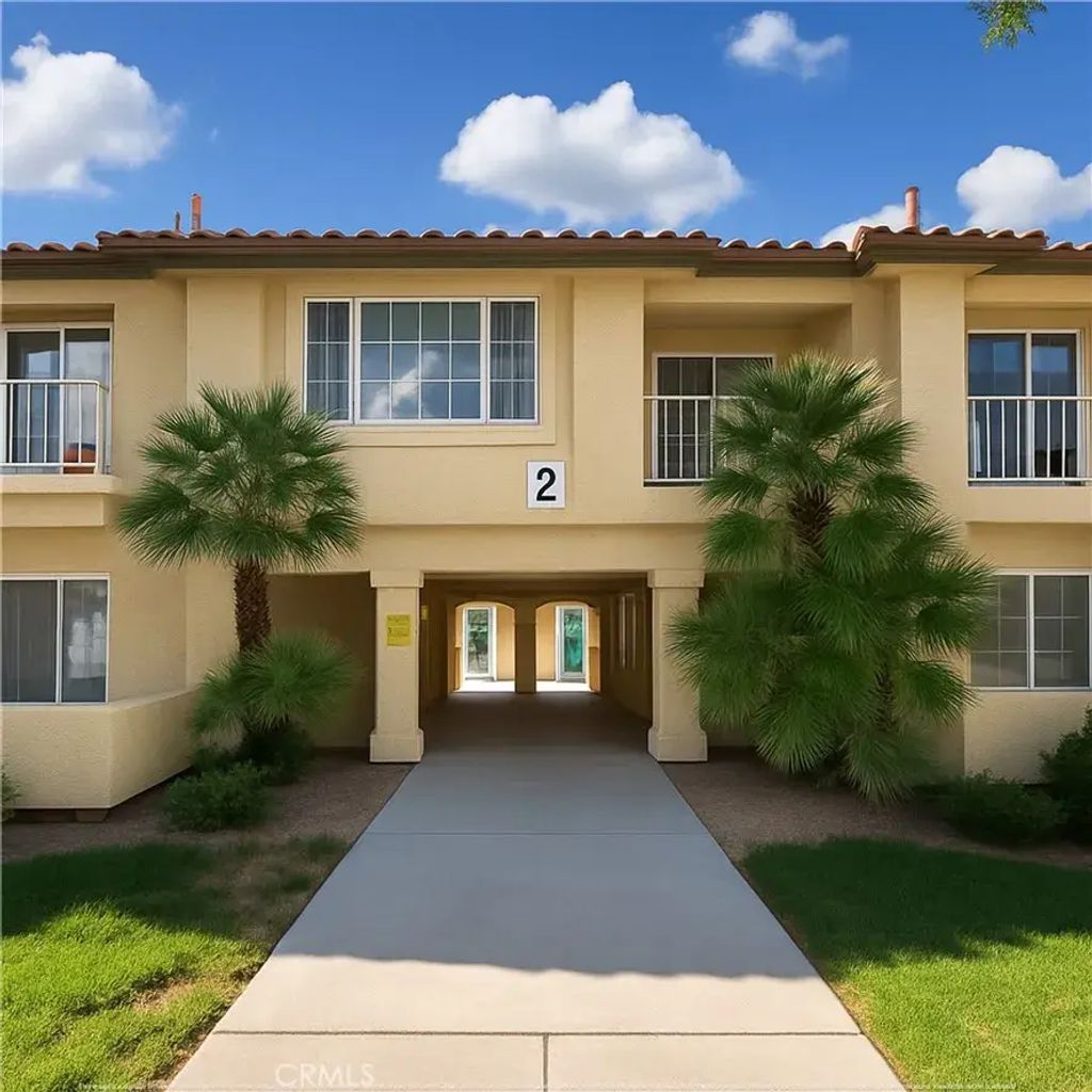 19135 Palo Verde Drive, Apple Valley