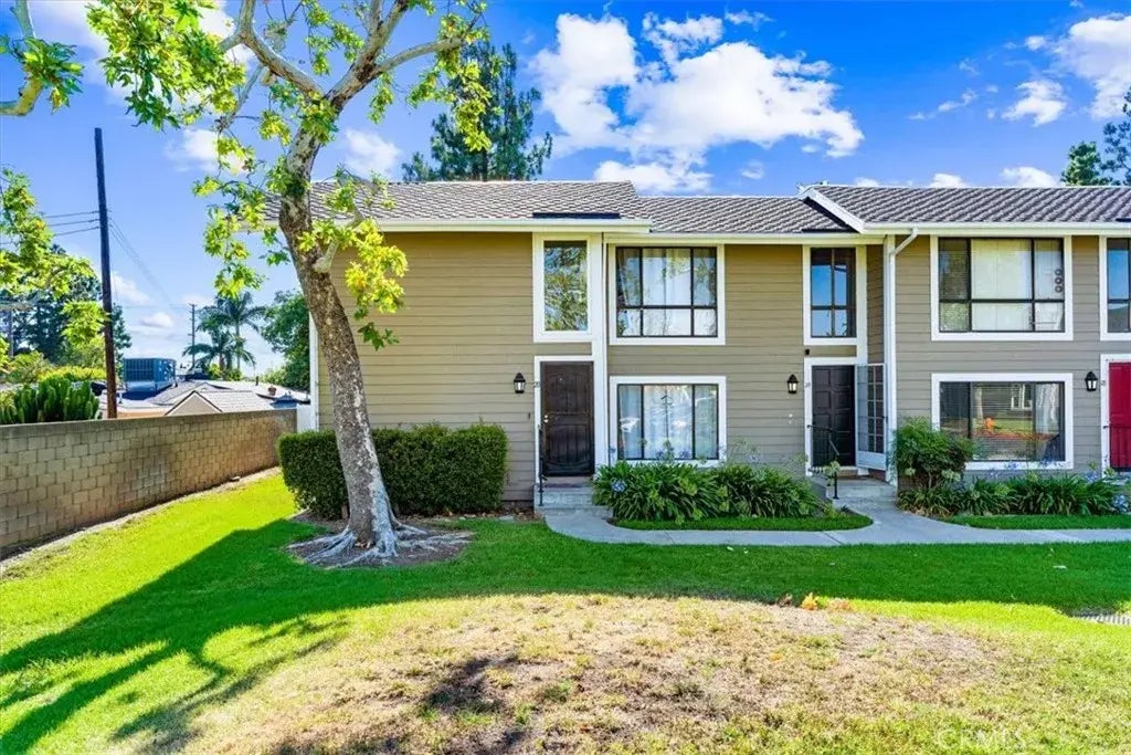 700 W Walnut Avenue 20, Orange