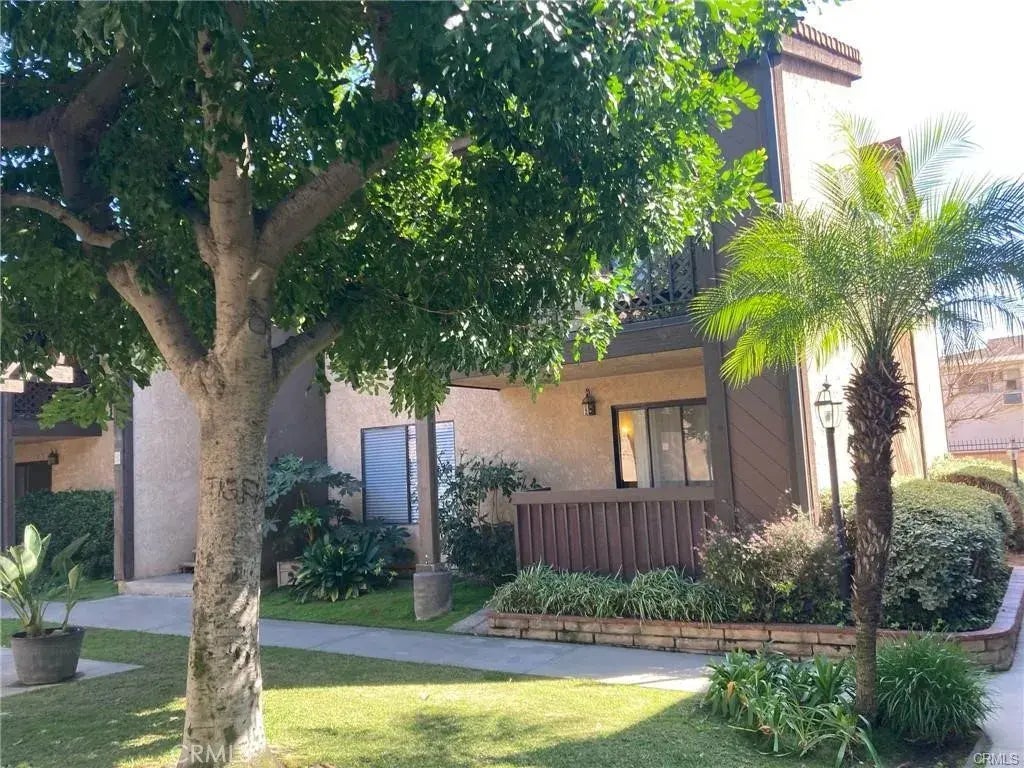 1304 Mountain Avenue 120, Duarte