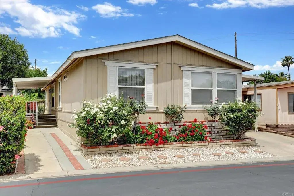 1550 Rimpau Spc 4, Corona