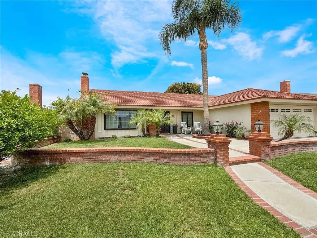 737 Cobb Avenue, Placentia