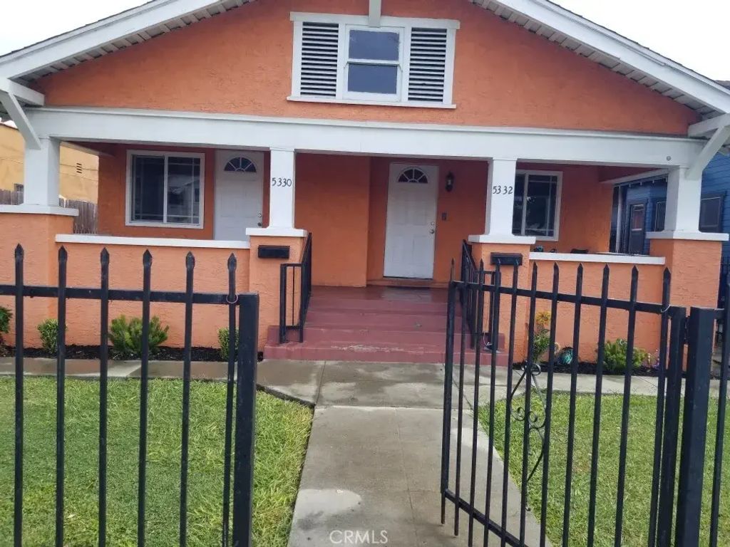 5330 3rd Avenue, Los Angeles