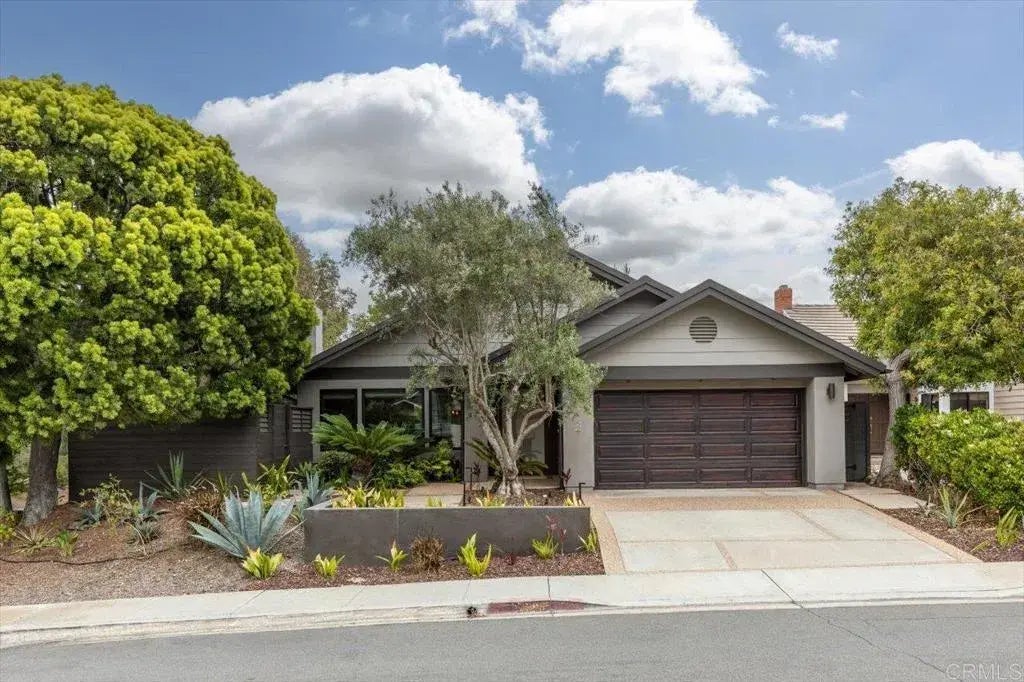 3995 Cypress Del Mar, 