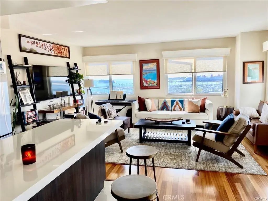 525 E Seaside Way 1203, Long Beach