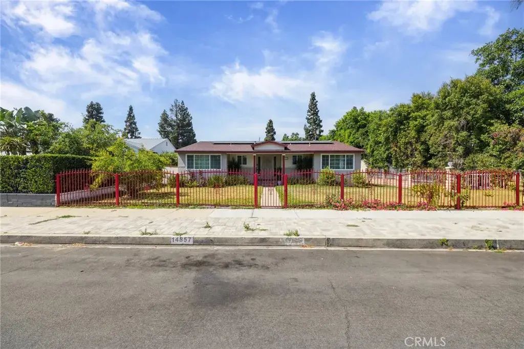 14857 Tuba Street, Mission Hills (san Fernando)