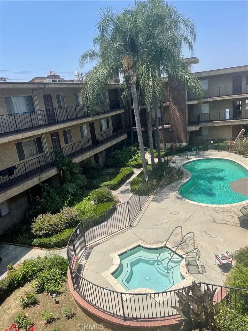 8505 Columbus Avenue 316, North Hills