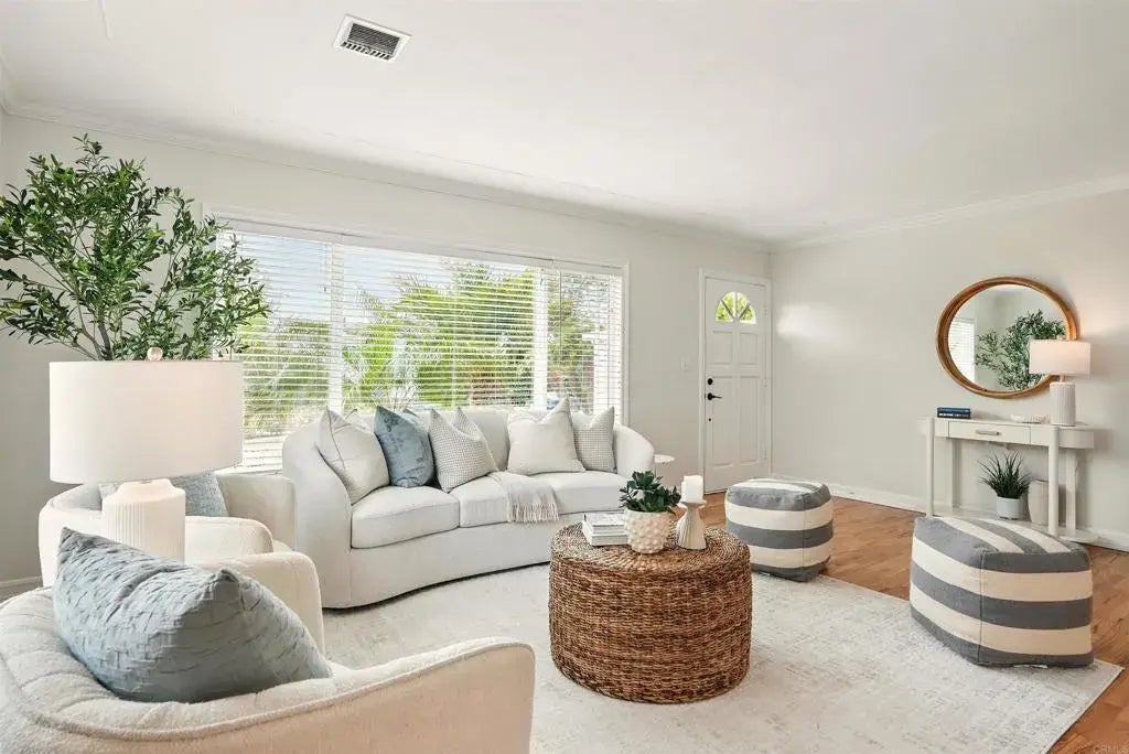 1927 Edinburg Avenue, Cardiff By The Sea