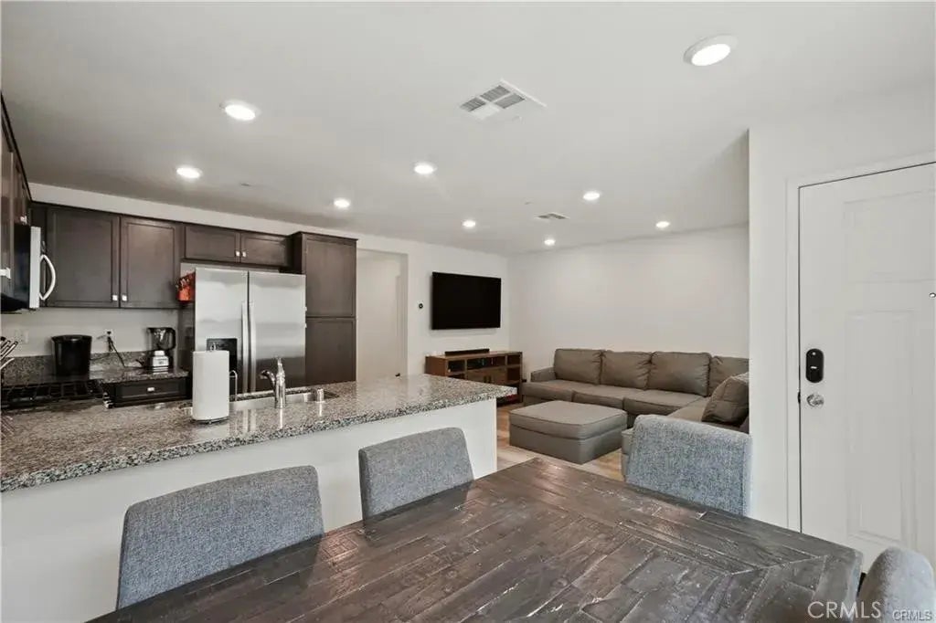 7155 Citrus Avenue 320, Fontana