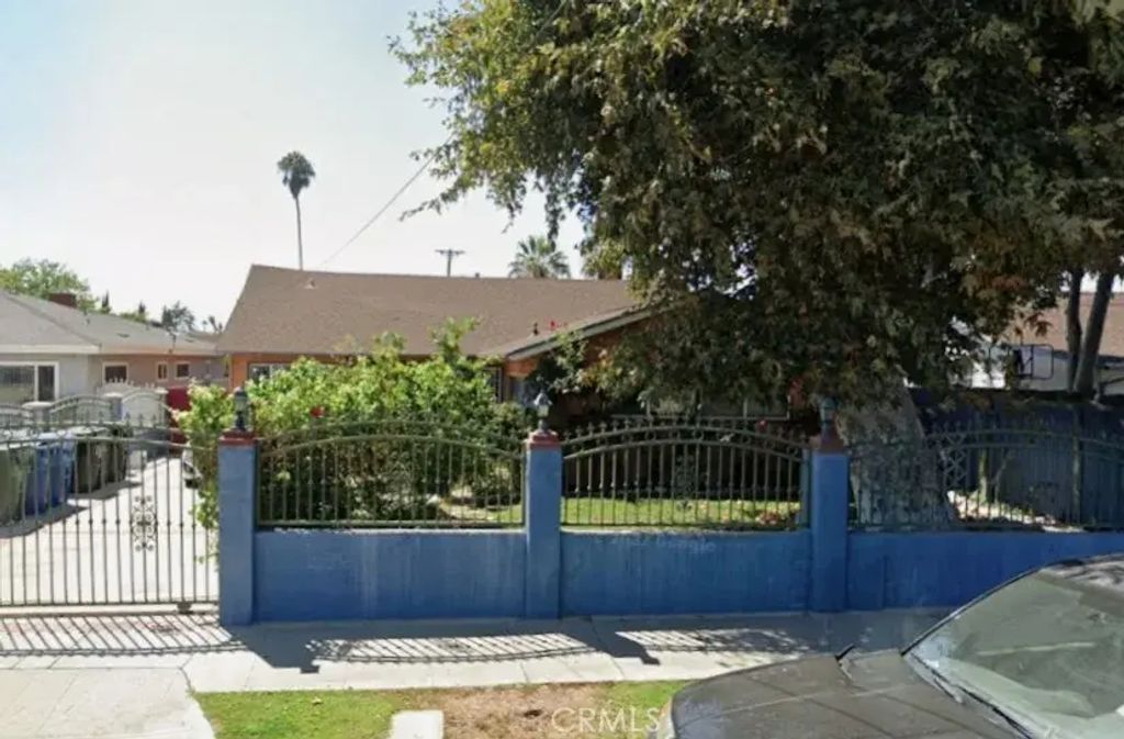 7029 Bellaire Avenue, North Hollywood
