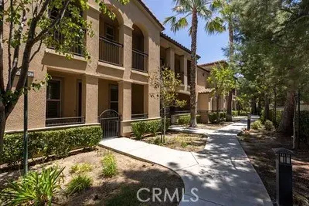 20332 Paseo Meriana, Porter Ranch