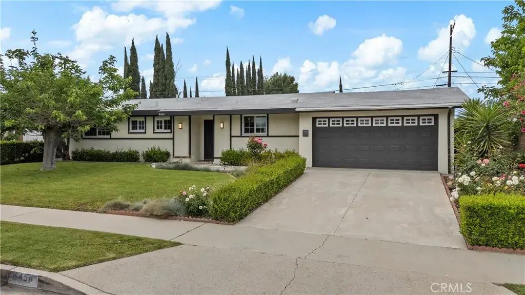 8454 Hanna Avenue, West Hills