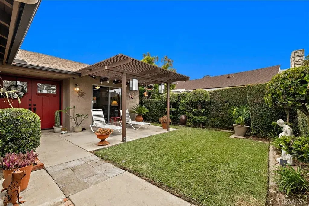 1724 N Oakwood Avenue, Anaheim