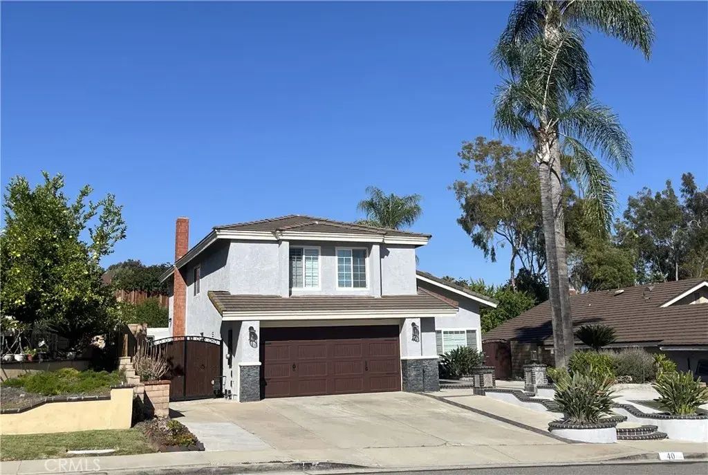 40 Country Wood Drive, Phillips Ranch