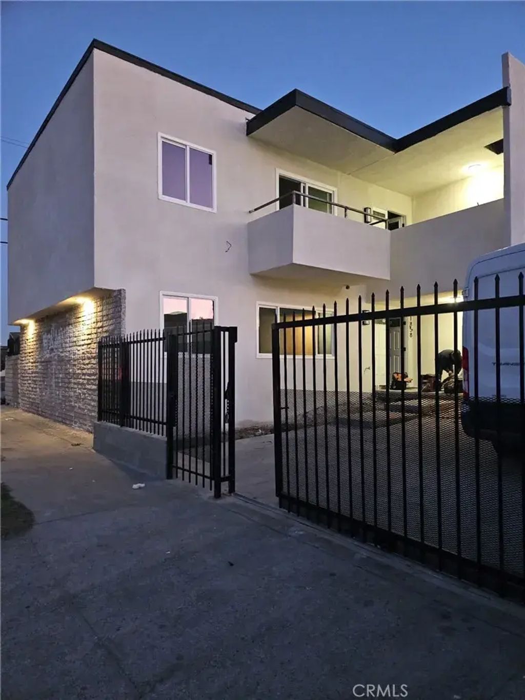 1858 W 48th Street 2, Los Angeles