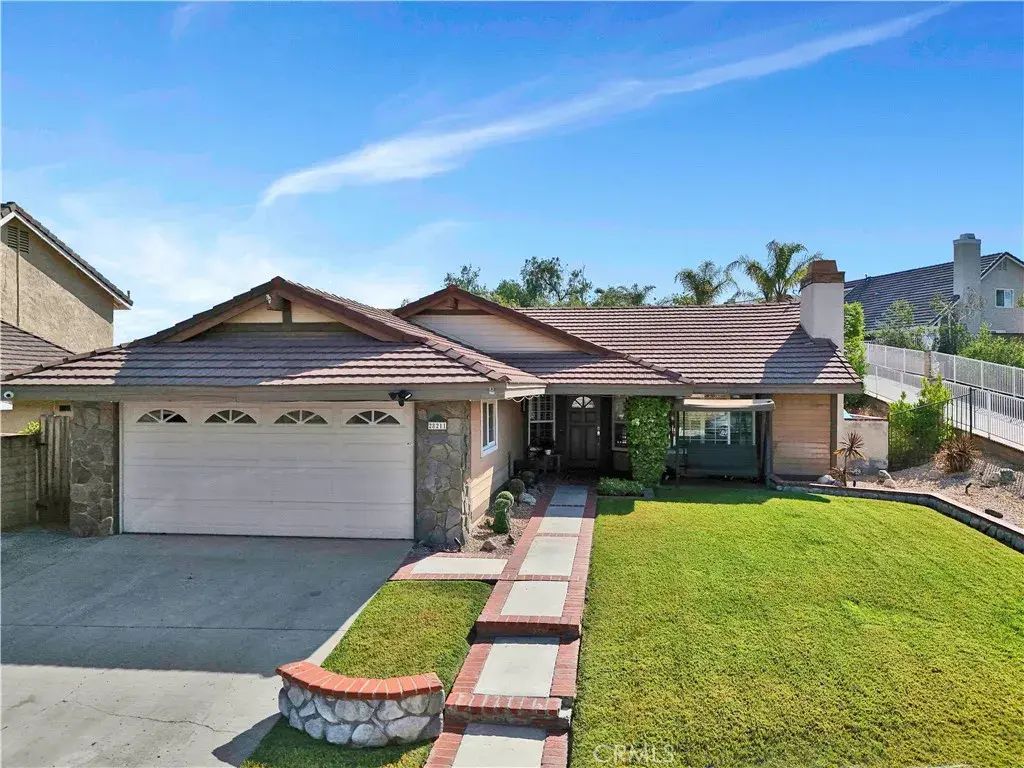 28211 Stanley Court, Canyon Country