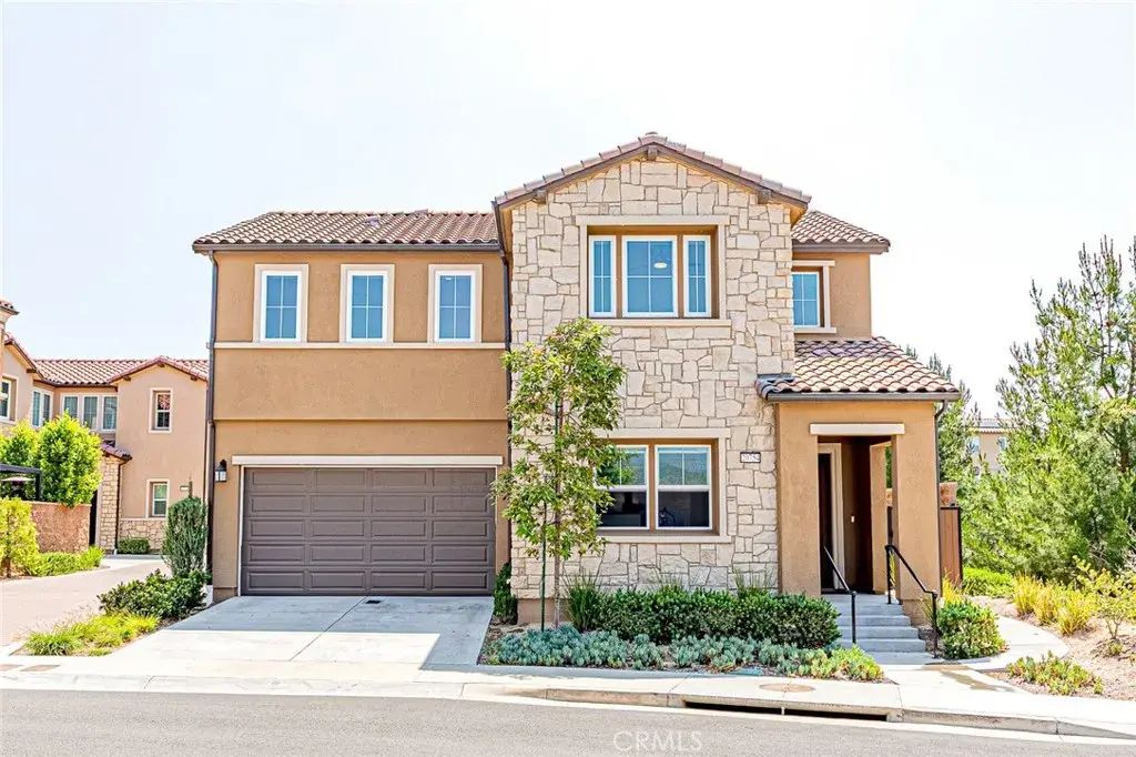 20754 W Bur Oak Circle, Porter Ranch