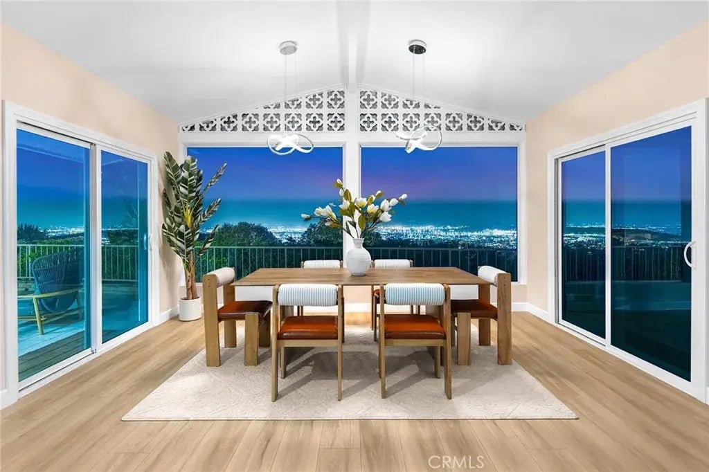 29805 Knoll View Drive, Rancho Palos Verdes