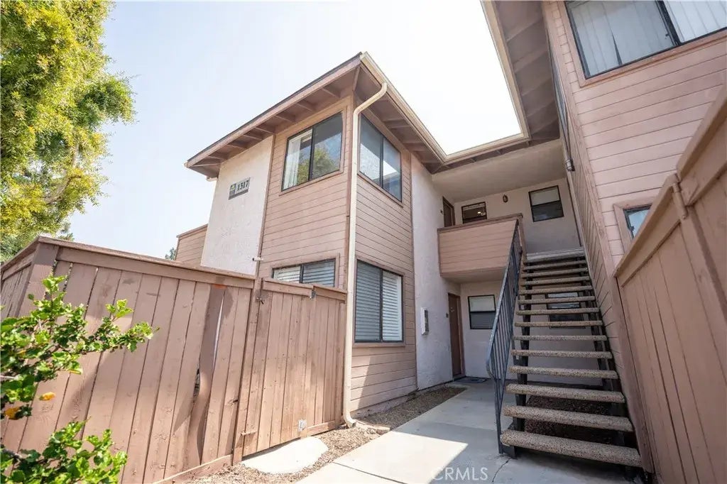 1317 Massachusetts Avenue 202, Riverside